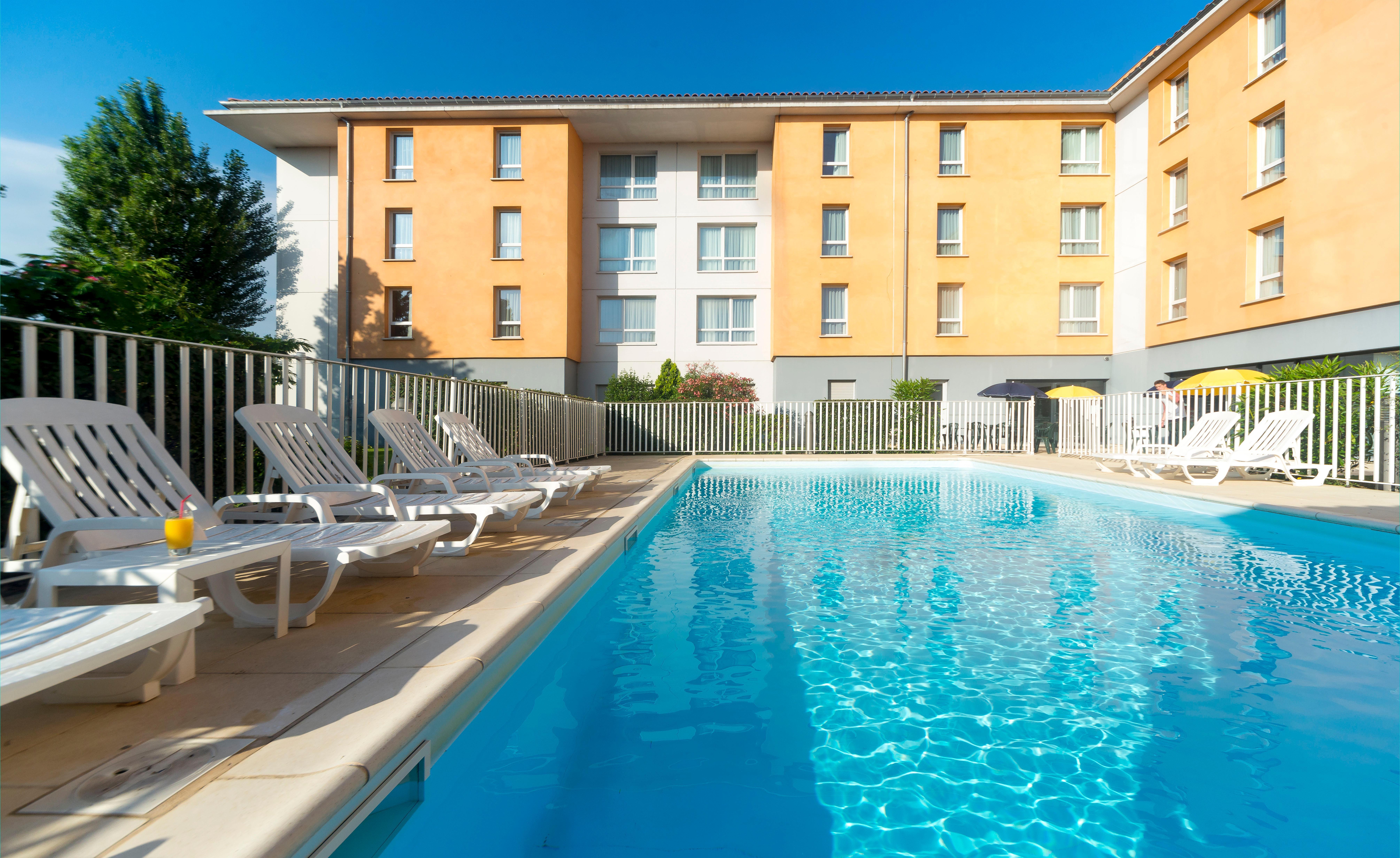 Comfort Aparthotel Каркасон Екстериор снимка