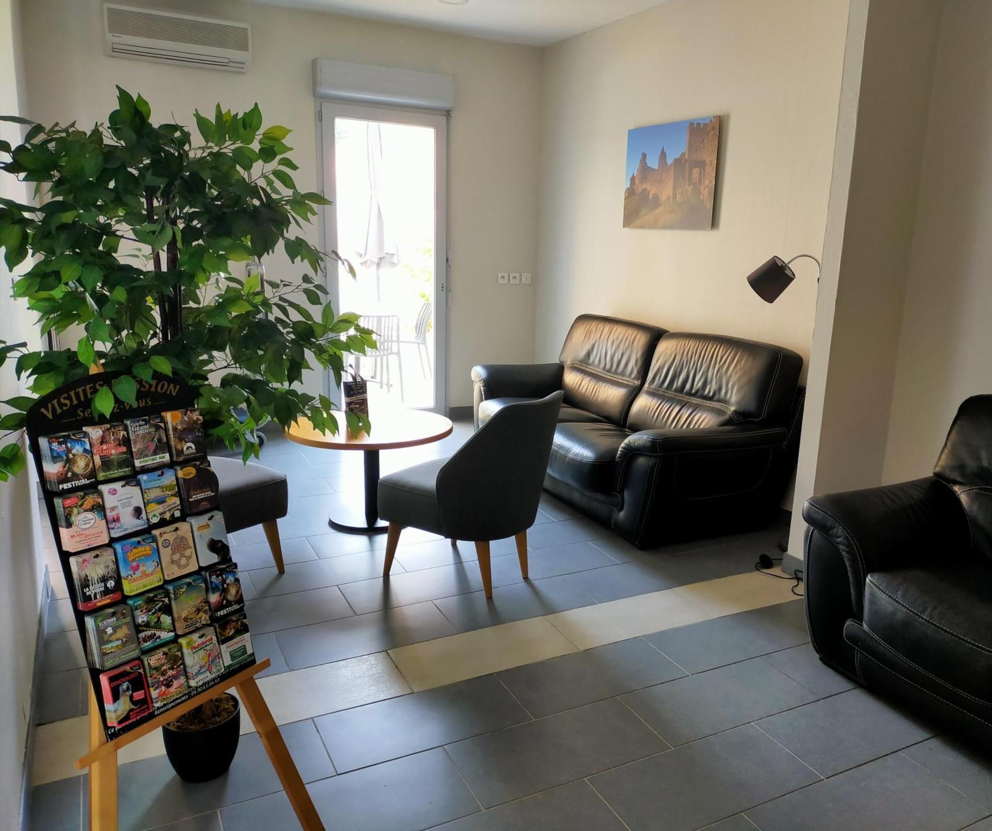 Comfort Aparthotel Каркасон Екстериор снимка