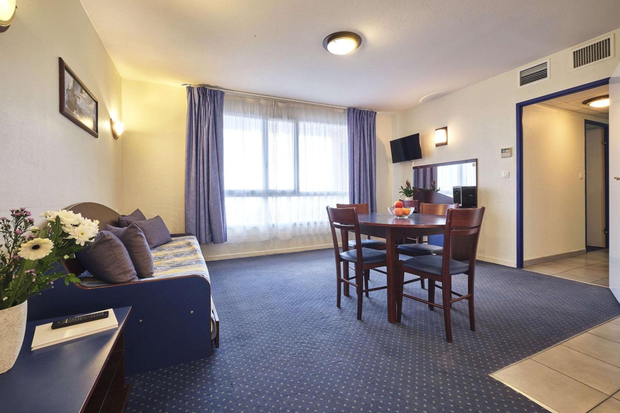 Comfort Aparthotel Каркасон Екстериор снимка